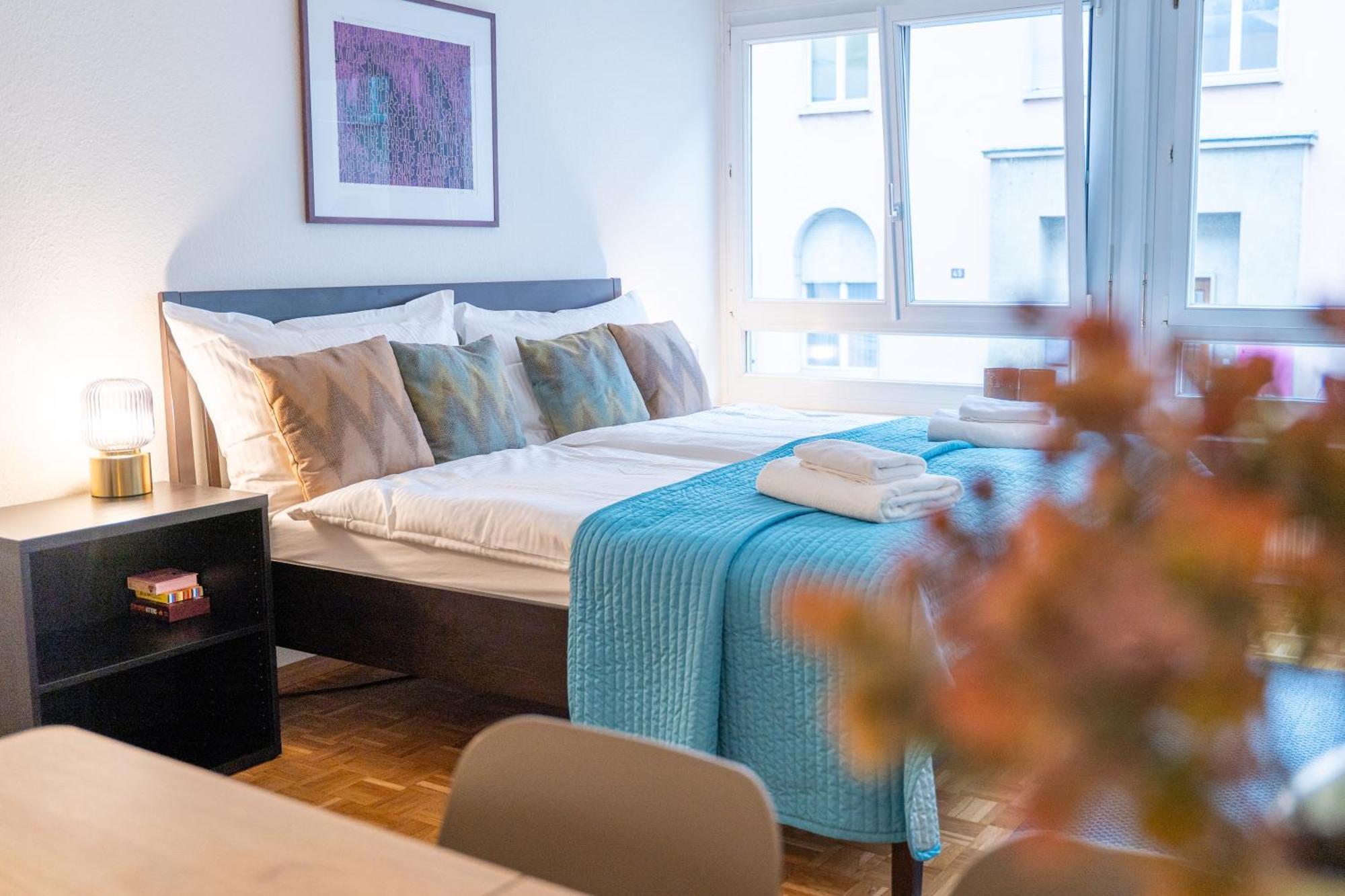 Gemuetliche Grosse Wohnung Naehe Uni Базель Экстерьер фото