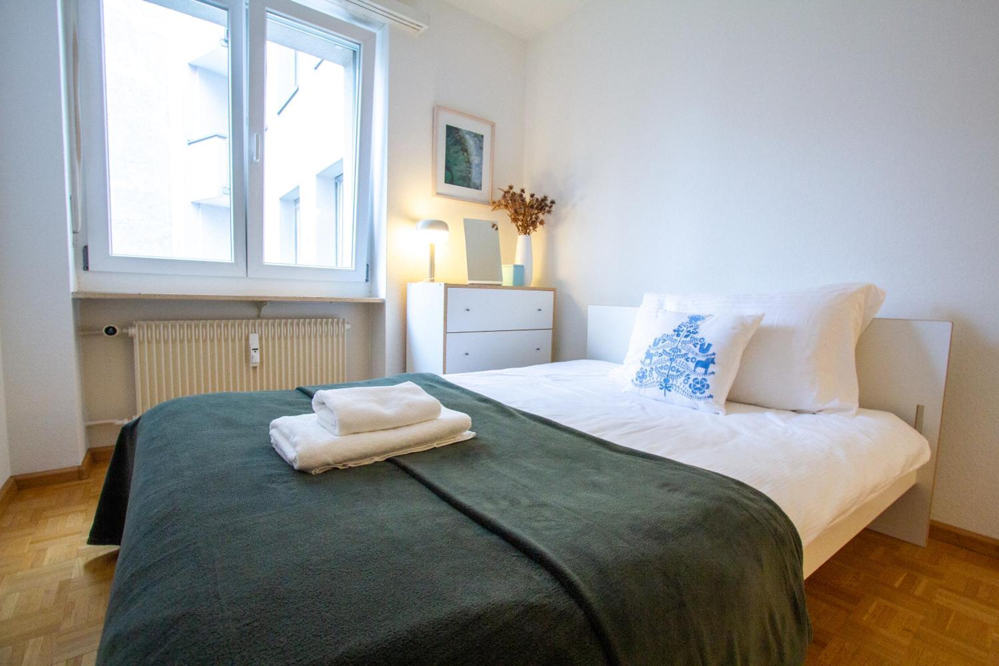 Gemuetliche Grosse Wohnung Naehe Uni Базель Экстерьер фото